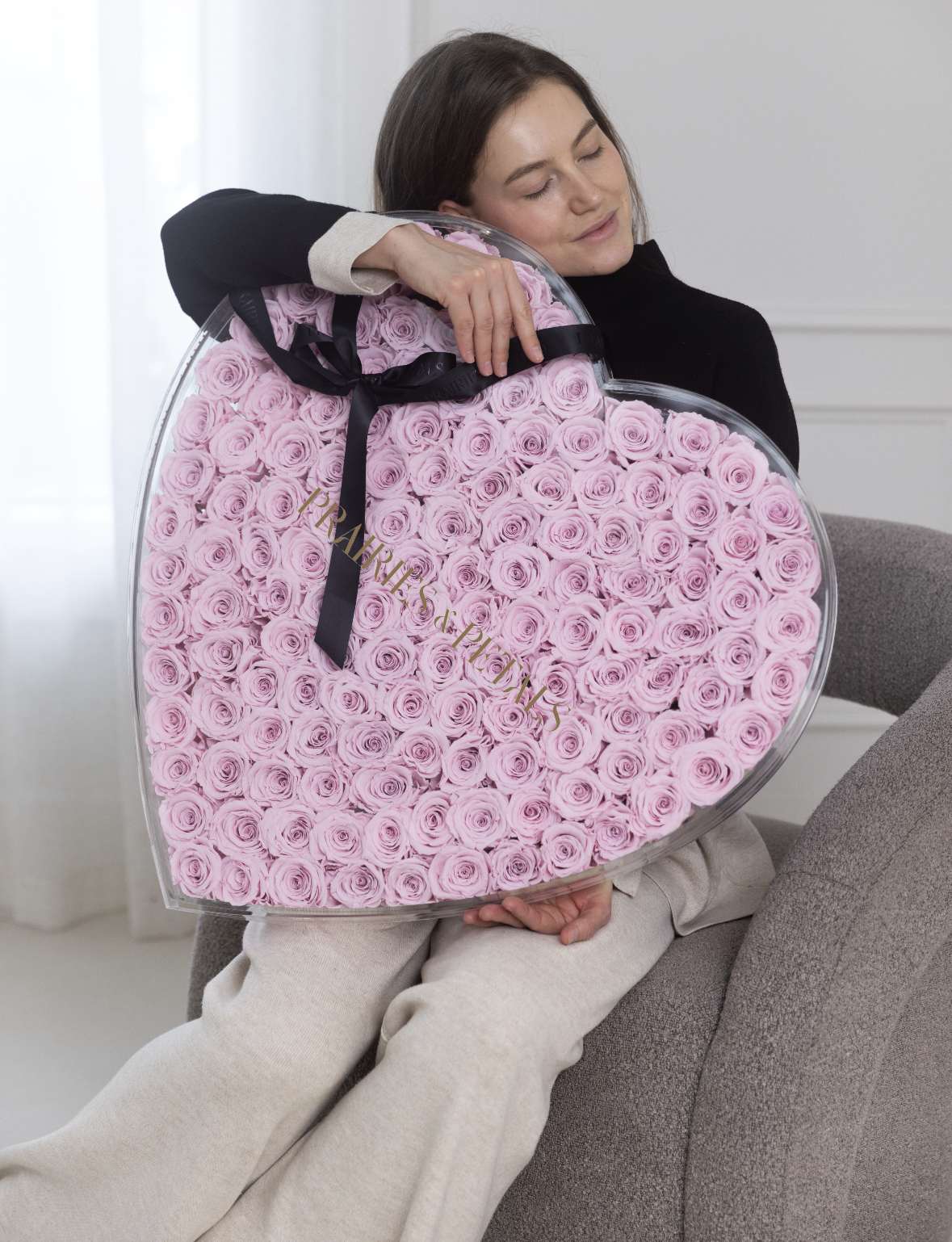 Sympathy Gifts in Toronto: Preserved Roses That Offer Lasting Comfort